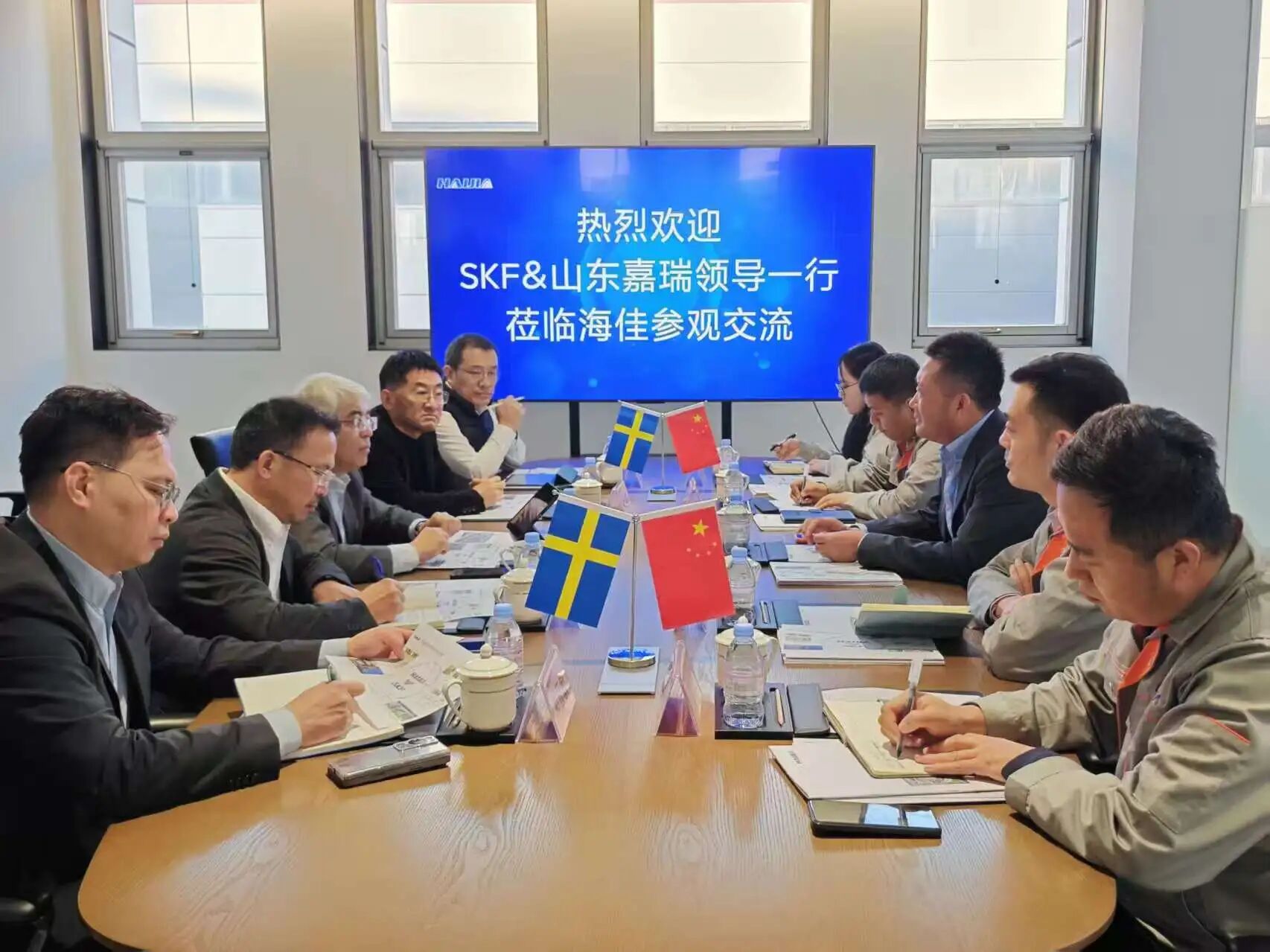 斯凱孚與海佳機(jī)械集團(tuán)達(dá)成戰(zhàn)略合作，共織紡機(jī)未來